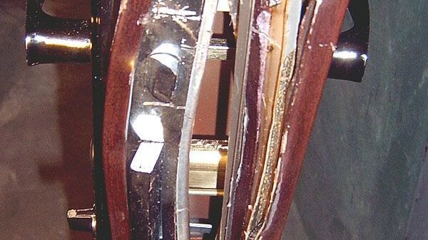 Вызов МЧС для вскрытия двери в Астрахани